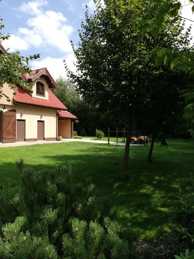 Pensjonat Enklawa Trzebnica Luaran gambar